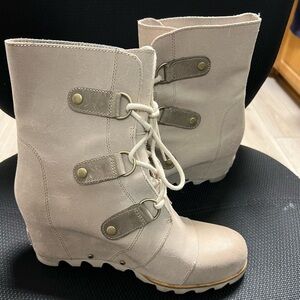 Sorrel Joan of Arctic Wedge Boots